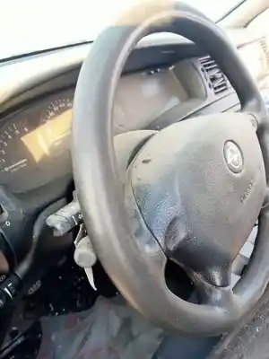 Veículo de Sucata opel combo cargo do ano 2001 alimentado z13dt