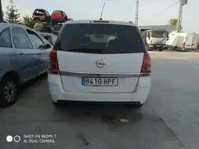 Veículo de Sucata OPEL ZAFIRA B Family do ano 2013 alimentado A17DTR