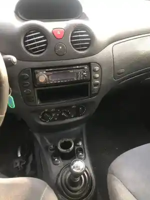 Sloopvoertuig citroen c3 (f desde 11/2001) 1.1 8v van het jaar 2001 aangedreven g-hfx