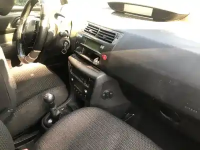 Veículo de Sucata citroen c4 coupé (la_) 1.6 hdi do ano 2001 alimentado 9hy