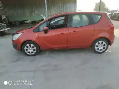 Veicolo di demolizione opel meriva b selective 101 cv / 74 kw dell'anno 2001 alimentato 