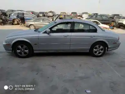 Veículo de Sucata JAGUAR S-TYPE 3.0 V6 24V CAT do ano 2001 alimentado AJV6