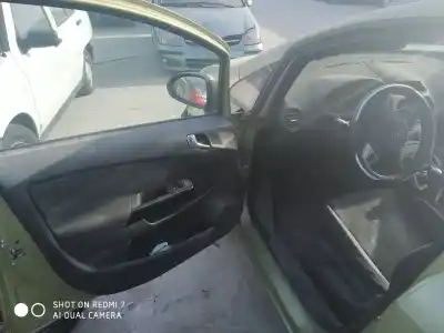 Здавання транспортного засобу opel corsa d ´´111 years´´ року 2001 потужний 