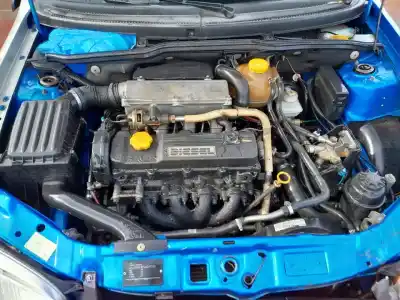 Sloopvoertuig opel corsa b (s93) 1.7 d (f08, f68, m68) van het jaar 2001 aangedreven x17d
