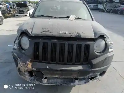 Veicolo di demolizione jeep compass sport dell'anno 2001 alimentato byl