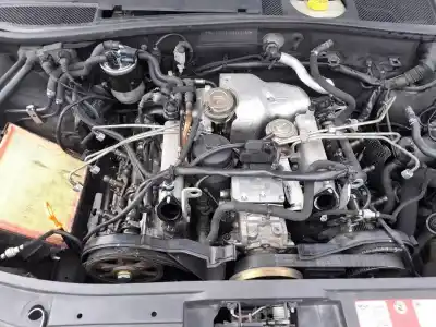 Veicolo di demolizione audi a6 berlina (4b2) 2.5 tdi dell'anno 2001 alimentato bcz