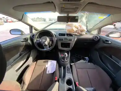 Scrapping Vehicle seat leon (1p1) 2.0 tdi 16v of the year 2001 powered bkd