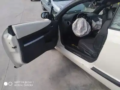 Veículo de Sucata citroen c3 pluriel 1.4 do ano 2001 alimentado kfvtu3jp