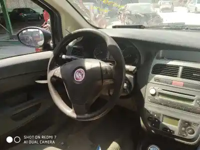 Veicolo di demolizione fiat linea (110) dynamic dell'anno 2001 alimentato 198a3000