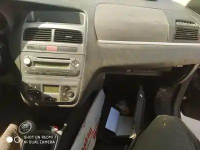 Veicolo di demolizione fiat linea (110) dynamic dell'anno 2001 alimentato 198a3000