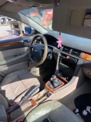 Veículo de Sucata audi a6 berlina (4b2) 1.8 t do ano 2001 alimentado 