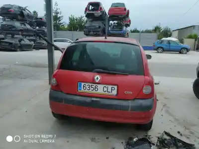 Здавання транспортного засобу renault clio ii fase ii (b/cb0) privilege року 2001 потужний 