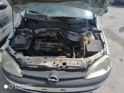 Здавання транспортного засобу opel corsa c comfort року 2001 потужний 