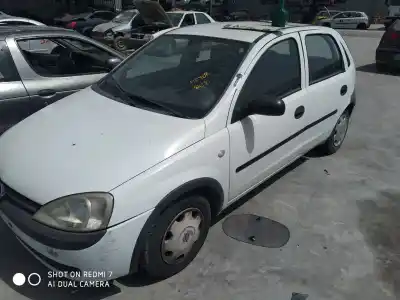 Здавання транспортного засобу opel corsa c comfort року 2001 потужний 