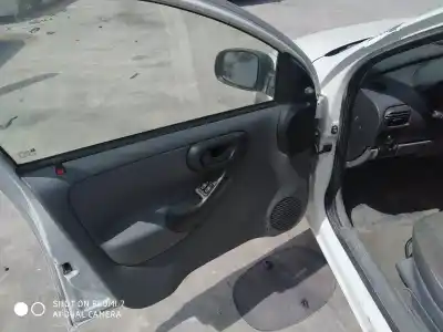 Здавання транспортного засобу opel corsa c comfort року 2001 потужний 