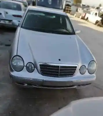Verschrottungsfahrzeug mercedes                                           clase e (w210) berlina                                                                                                                                                                                                                                     240 (210.061)                                                                                                                                                                                                                                              des jahres 2001 angetrieben g-112914