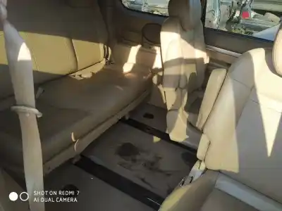 Здавання транспортного засобу ssangyong rodius xdi року 2001 потужний d/d27dt