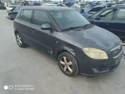 Veículo de Sucata SKODA FABIA (5J2 ) Style do ano 2001 alimentado BLS