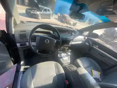 Здавання транспортного засобу ssangyong rodius xdi року 2001 потужний d27dt