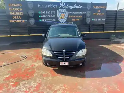 Здавання транспортного засобу ssangyong rodius xdi року 2001 потужний d27dt
