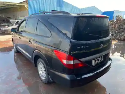 Здавання транспортного засобу ssangyong rodius xdi року 2001 потужний d27dt
