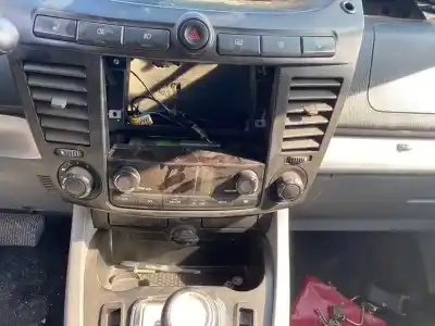 Здавання транспортного засобу ssangyong rodius xdi року 2001 потужний d27dt