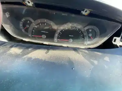 Здавання транспортного засобу ssangyong rodius xdi року 2001 потужний d27dt
