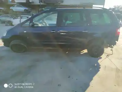 Veicolo di demolizione ford galaxy (vy) trend dell'anno 2001 alimentato 