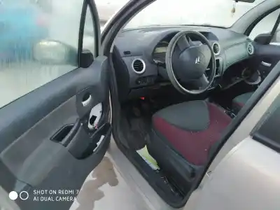 Veículo de Sucata citroen c3 (f desde 11/2001) 1.1 8v do ano 2001 alimentado g-hfx