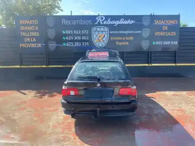 Veículo de Sucata bmw serie 5 touring (e39) 520d do ano 2001 alimentado m47204d1