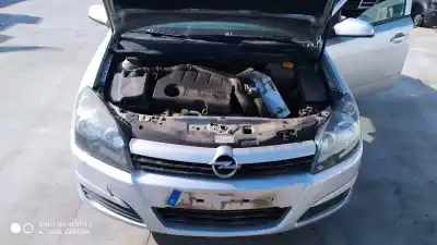 Veículo de Sucata opel astra h berlina enjoy do ano 2001 alimentado z17dth
