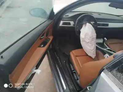 Veículo de Sucata bmw serie 3 coupe (e92) e92 coupé 320d do ano 2001 alimentado n47d20a