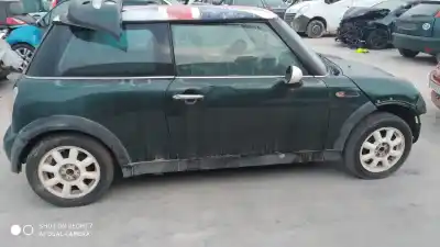Утилизация автомобиля MINI MINI (R50, R53) One года 2001 питание RC32