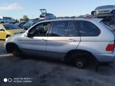 Sloopvoertuig bmw x5 (e53) 4.4i automático 320 cv / 235 kw van het jaar 2001 aangedreven 