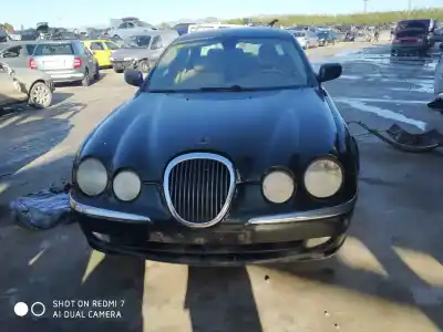 Veículo de Sucata jaguar s-type 4.0 v8 32v do ano 2001 alimentado ajv8
