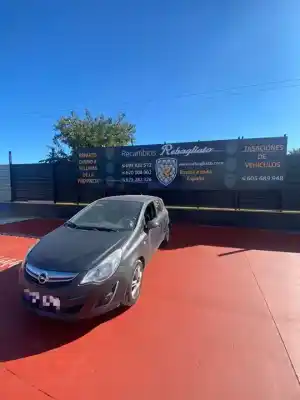 Здавання транспортного засобу opel corsa d selective року 2011 потужний a12xer