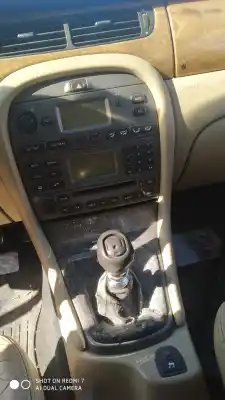 Veículo de Sucata jaguar x-type wagon 2.0 d classic do ano 2001 alimentado d/6g