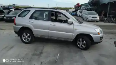 Vehicul casat kia sportage concept al anului 2001 alimentat g4gc