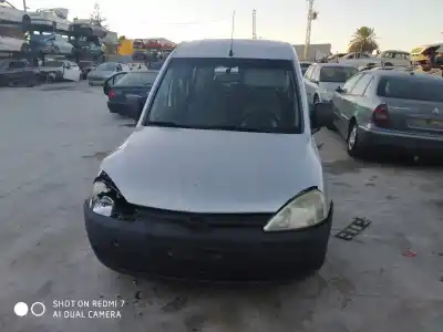 Scrapping Vehicle opel combo tour of the year 2001 powered d-y17dt