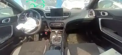 Veículo de Sucata kia proceed ( ) gt line 120 cv / 88 kw do ano 2019 alimentado g3lc