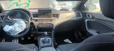 Veículo de Sucata kia proceed ( ) gt line 120 cv / 88 kw do ano 2019 alimentado g3lc