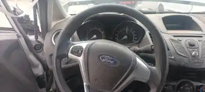 Veículo de Sucata ford fiesta (cb1) ambiente do ano 2013 alimentado snjb