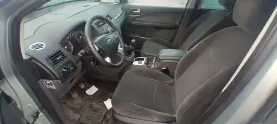 Здавання транспортного засобу ford focus c-max (cap) trend (d) року 2001 потужний g6da