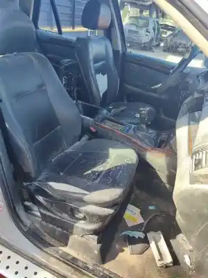 Veículo de Sucata bmw x5 (e53) 3.0d do ano 2001 alimentado 306d1