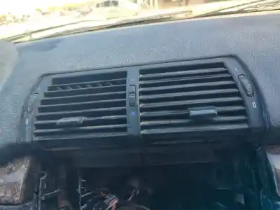 Veículo de Sucata bmw x5 (e53) 3.0d do ano 2001 alimentado 306d1