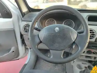 Scrapping Vehicle renault kangoo (f/kc0) authentique of the year 2001 powered k9k714 Scrapping Vehicle renault kangoo (f/kc0) authentique of the year 2001 powered k9k714