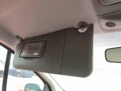 Здавання транспортного засобу renault scenic (ja..) 1.9 dci authentique року 2001 потужний f9q732