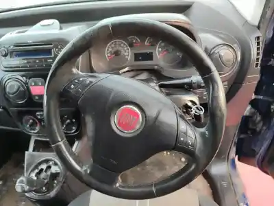 Veículo de Sucata fiat qubo (300) my qubo do ano 2012 alimentado 199a9000