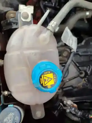 Veículo de Sucata fiat qubo (300) my qubo do ano 2012 alimentado 199a9000