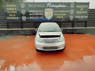 Veicolo di demolizione citroen c3 1.4 16v sensodrive x-tr dell'anno 2001 alimentato kfu